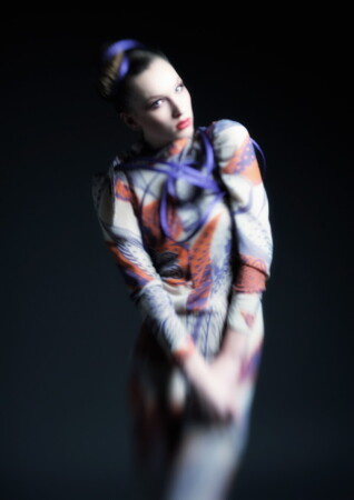 Photo: DONG-HA CHOE | PHOTOGRAPHY | Fashion: Yvonne Ziemens | Models: Sophie@Izaio | H&M: Anja Kieselbach